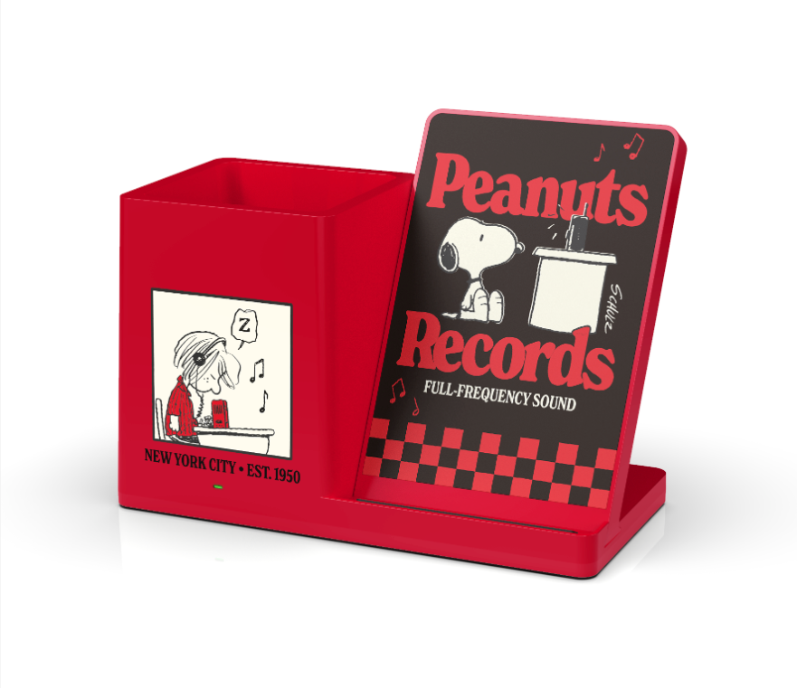 Peanuts Red Records Wireless Charging Pen Cup